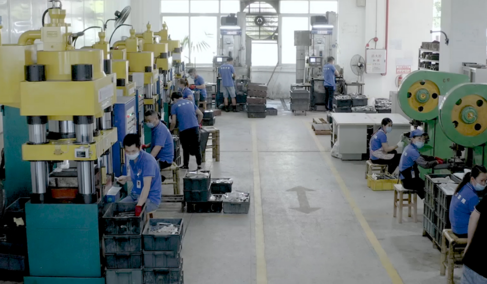 阳江市四兴工贸有限公司 8 阳江市四兴工贸有限公司