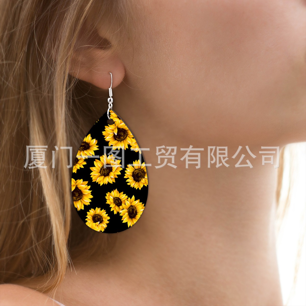 水滴形状印花耳钉