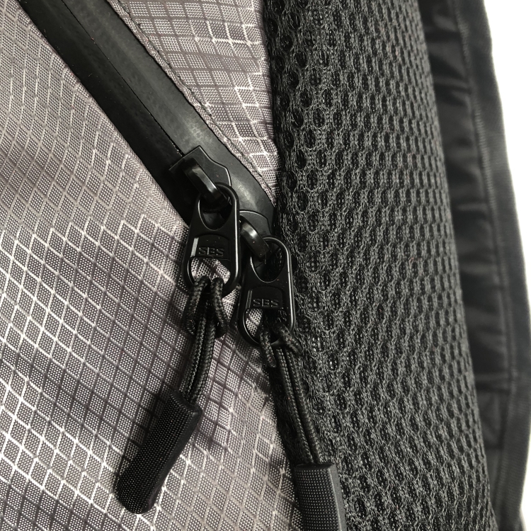 遥控LED转向灯背包