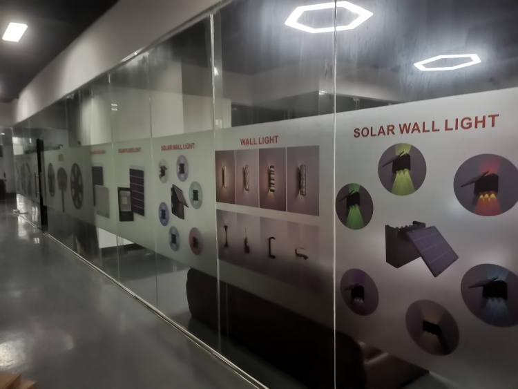 中山市德吉照明有限公司-公司介绍 3 中山市德吉照明有限公司-公司介绍