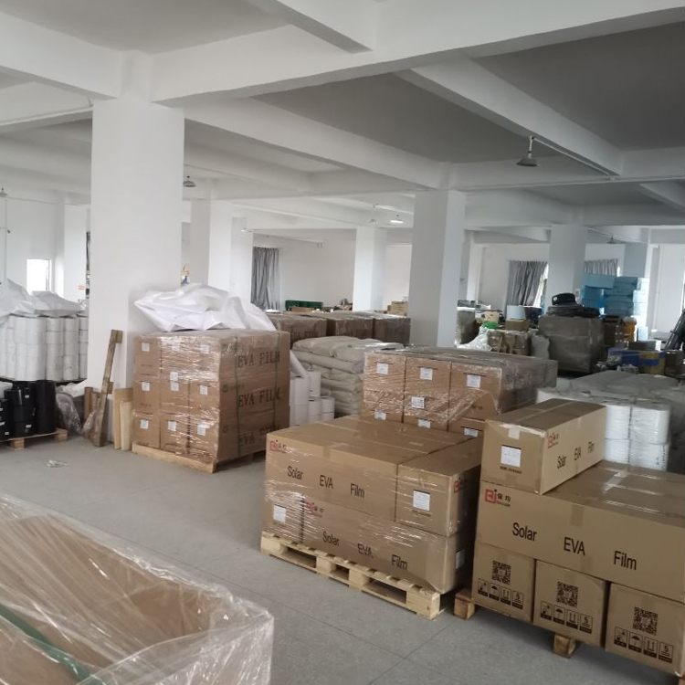 我敢为先新能源有限公司-公司介绍 3 我敢为先新能源有限公司-公司介绍