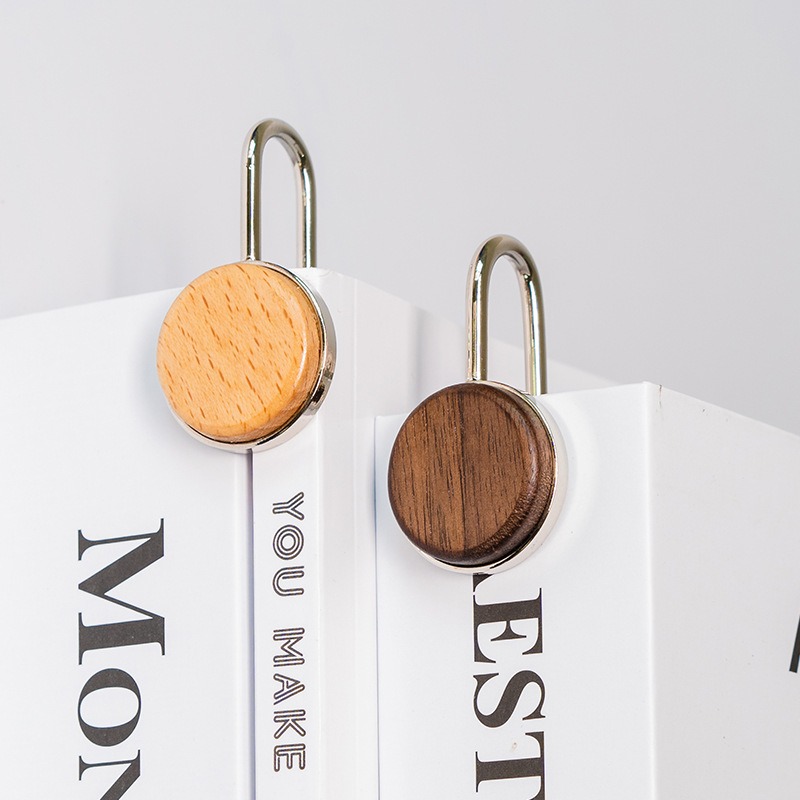 简约木质金属书签