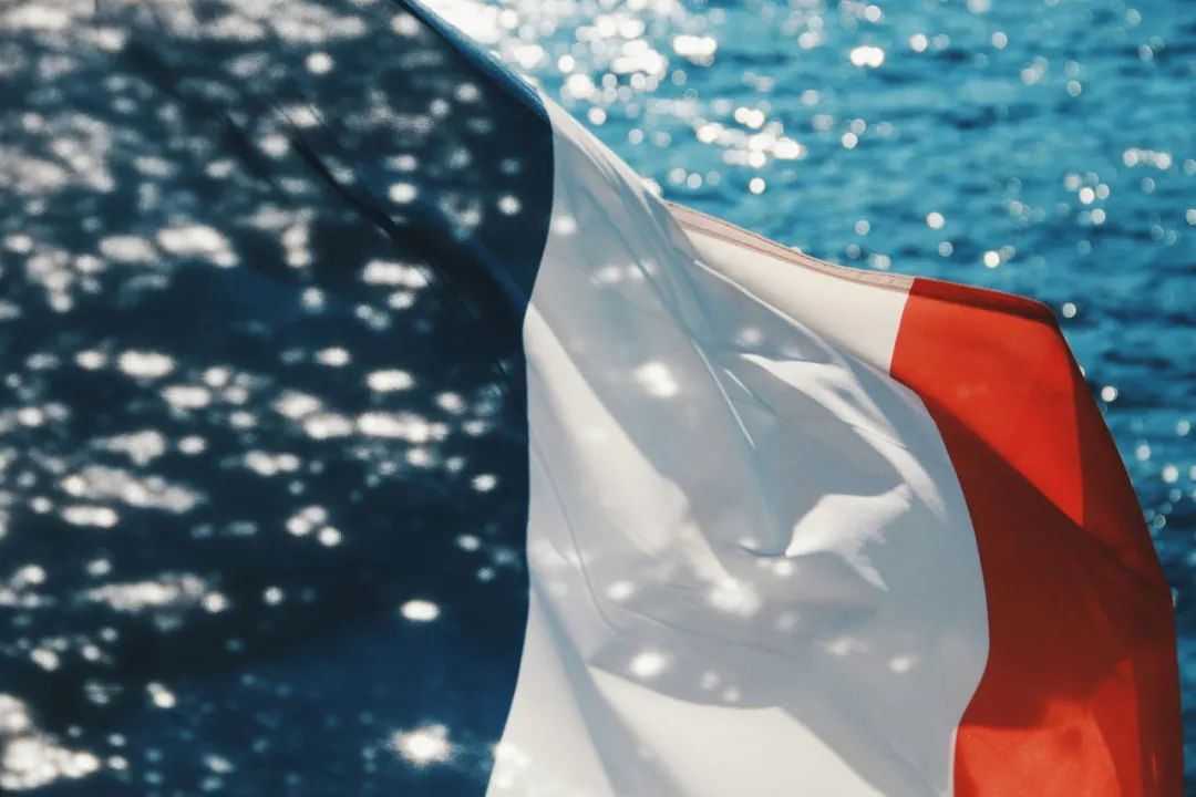 重磅!法国拟对150欧元以下中国小额包裹加征手续费 2 重磅!法国拟对150欧元以下中国小额包裹加征手续费