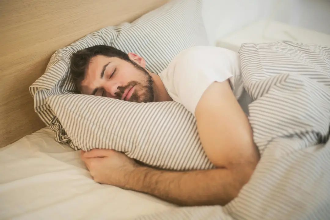 全球睡眠难题催生千亿美元市场!亚马逊助眠选品推荐 3 全球睡眠难题催生千亿美元市场!亚马逊助眠选品推荐