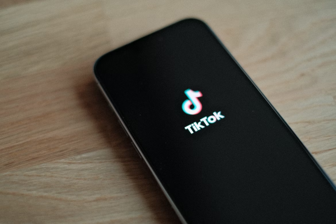 TikTok美国出售计划僵局难破!黑石退出、中美经贸会谈再添变数 5 TikTok美国出售计划僵局难破!黑石退出、中美经贸会谈再添变数