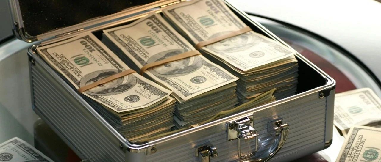 “放贷”在何时何地都是好生意|7月全球金融网站热推榜