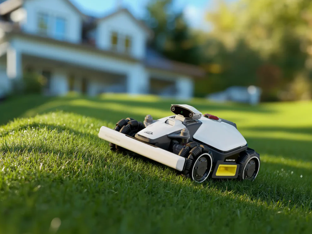 大疆前高管逆袭!一年卖出8万台,深圳智能割草机“割”遍欧美 2 大疆前高管逆袭!一年卖出8万台,深圳智能割草机“割”遍欧美