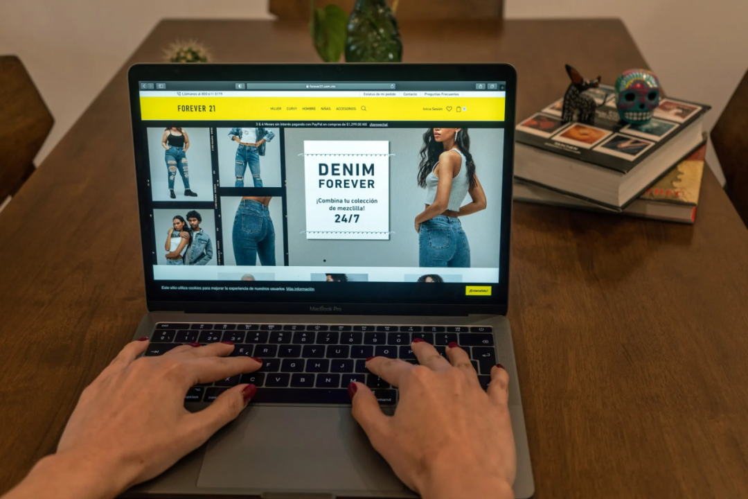 进场就卖爆了!深圳某服装类目卖家仅运营半年便月入2000万! 2 进场就卖爆了!深圳某服装类目卖家仅运营半年便月入2000万!