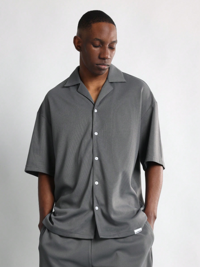 睡衣秒变“硬通货”?美国人疯狂追捧,这波出海风口必须冲 16 睡衣秒变“硬通货”?美国人疯狂追捧,这波出海风口必须冲