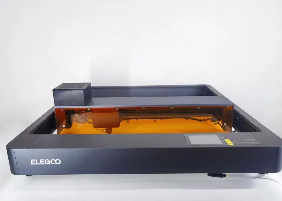 出走国企，暨南高材生靠小众类目一年掘金16亿元｜跨境电商