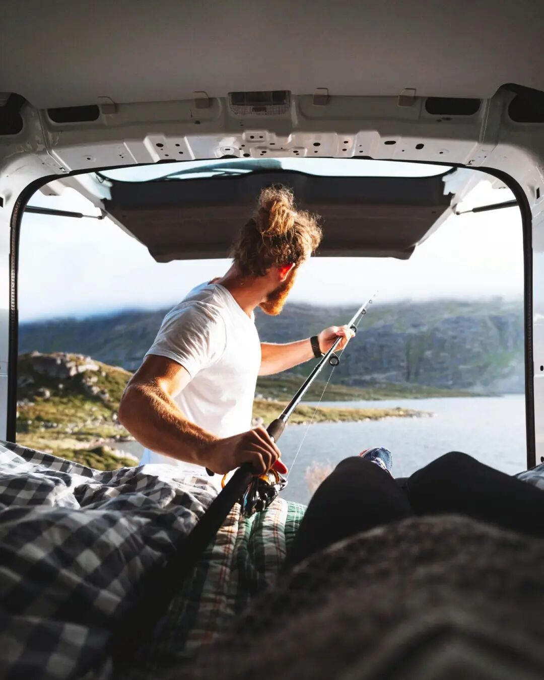 当烤肉遇上路亚：如何掘金垂钓+露营交叉新机会