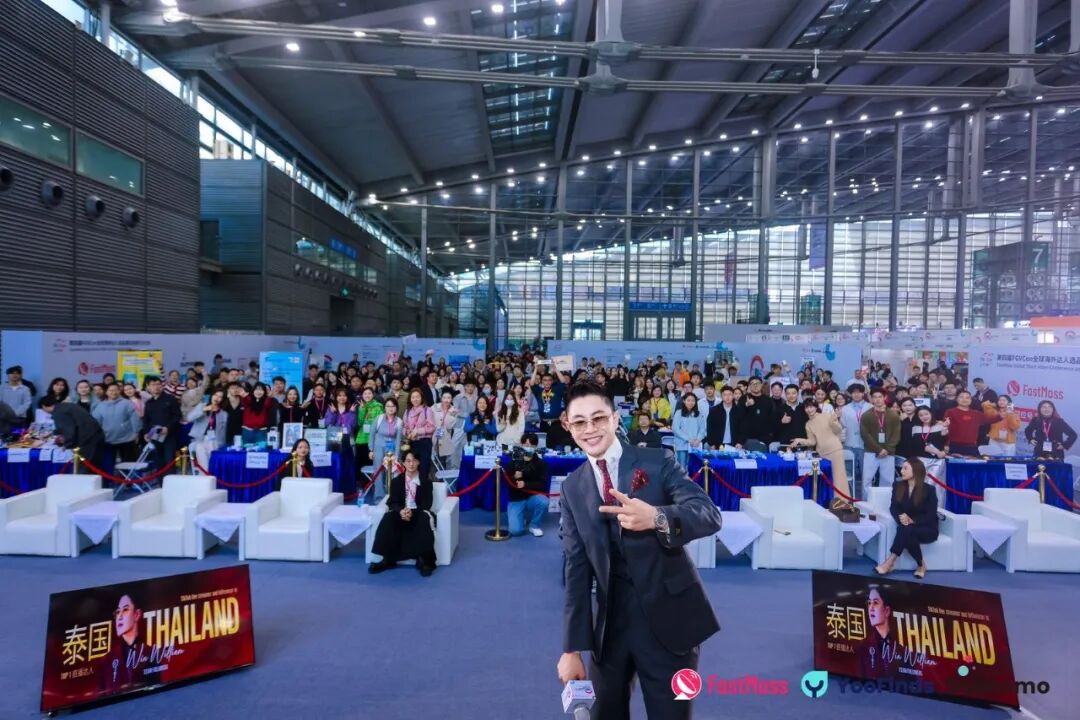 FastMoss展会挤爆了！首日到场超3.2w人！200+顶级达人现场选品，多渠道曝光100w+，明日更精彩