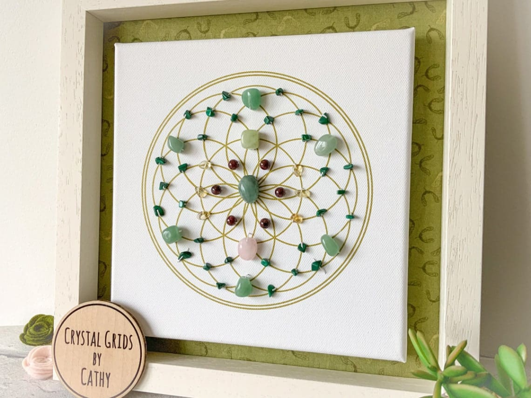 几颗石头爆卖1700万，小众水晶画做成发财大生意 | 行业热点