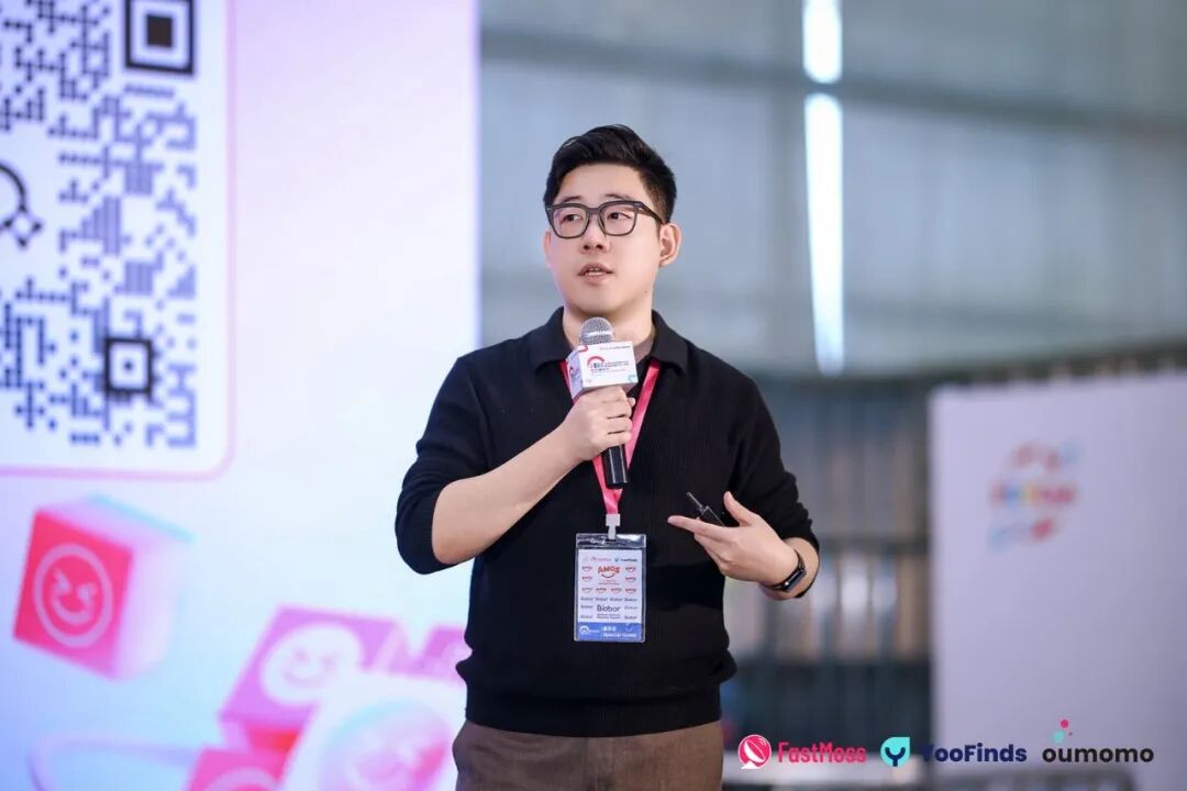 FastMoss展会挤爆了！首日到场超3.2w人！200+顶级达人现场选品，多渠道曝光100w+，明日更精彩