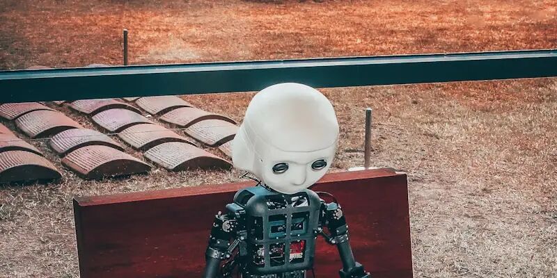 亚马逊裁掉30000人，背后是什么逻辑？