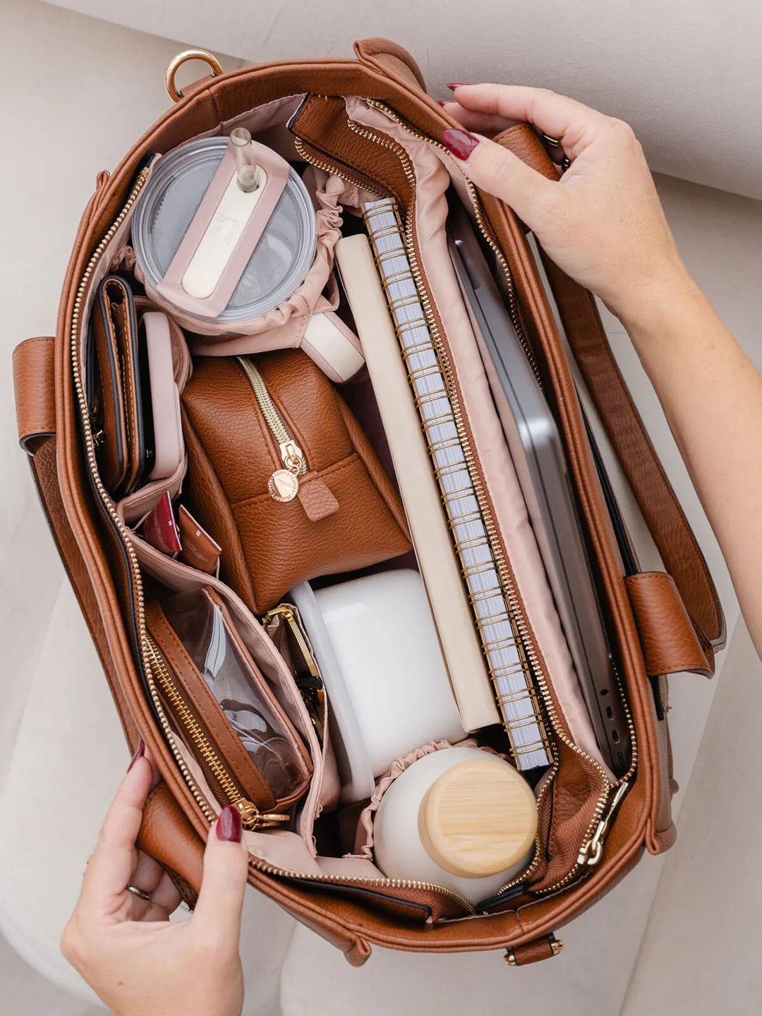 从万融资到170万+曝光,“妈妈包”的爆款密码竟是收纳 1 从$30万融资到170万+曝光,“妈妈包”的爆款密码竟是收纳