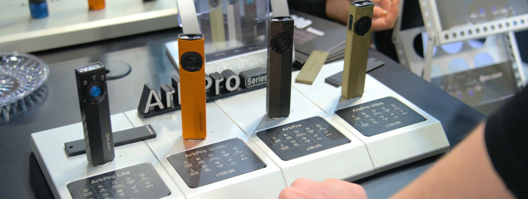 海外红人营销|它靠“手电筒”年销12亿，狂销全球100国！