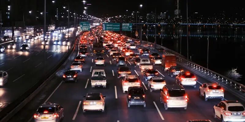 亚马逊正在变成一门你越努力越危险的生意