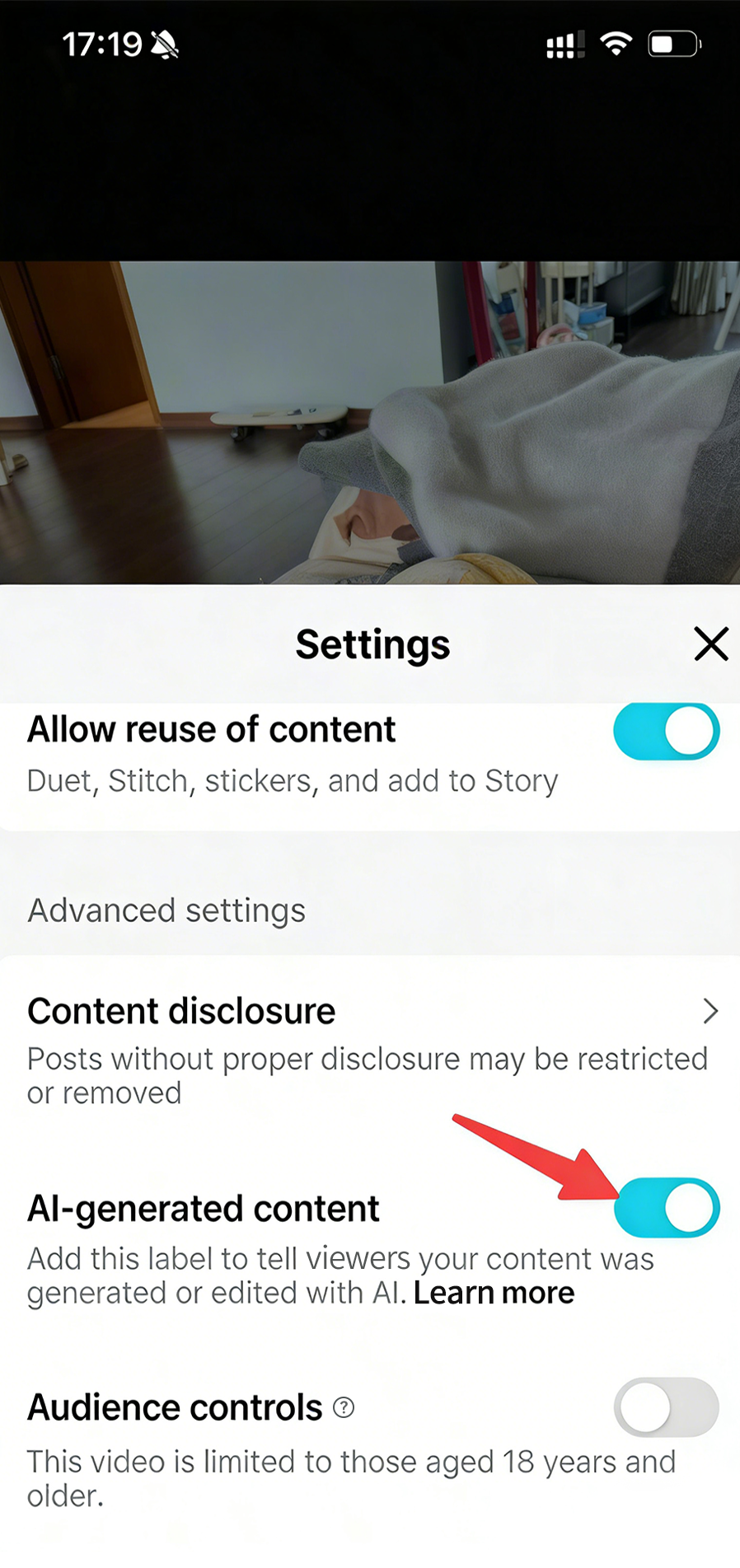 AI创作如何不踩红线?TikTok Shop美区跨境POP创作者的AIGC合规使用指南 4 AI创作如何不踩红线?TikTok Shop美区跨境POP创作者的AIGC合规使用指南