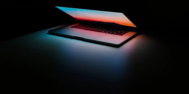 亚马逊紧急召开内部会议的背后，卖家需要看懂的那件事