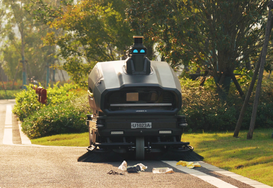 一天一家跨境电商品牌：有鹿机器人