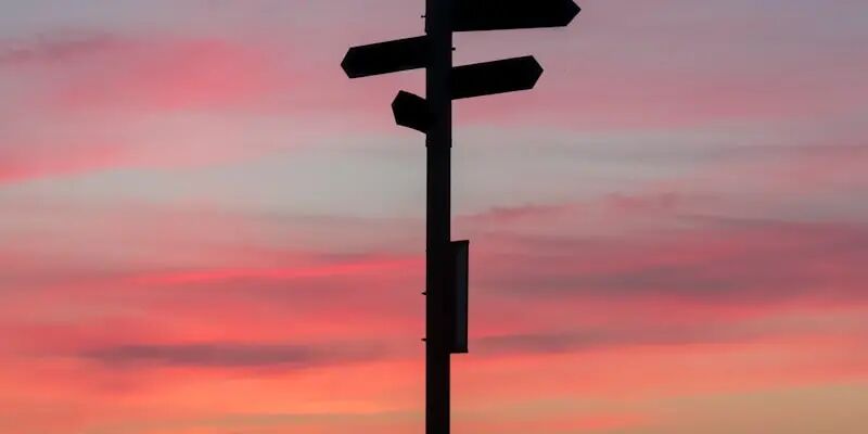 亚马逊紧急召开内部会议的背后，卖家需要看懂的那件事