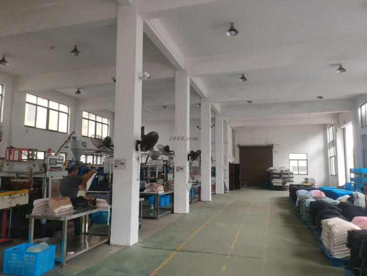 天台金喜来汽车用品有限公司-公司介绍 1 天台金喜来汽车用品有限公司-公司介绍
