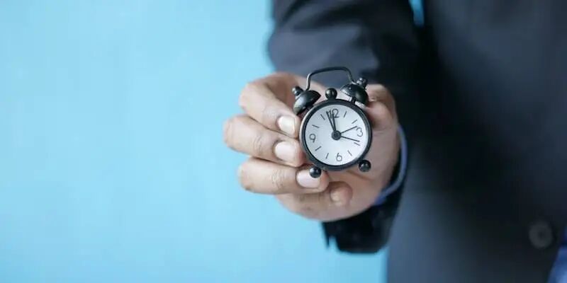 5月销量暴跌？美国消费没有降温，钱只是不再继续进入亚马逊