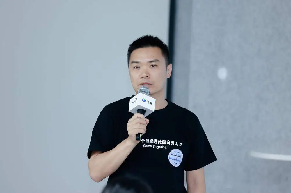 安克把 AI 用起来的那天,赢在十年前 5 安克把 AI 用起来的那天,赢在十年前